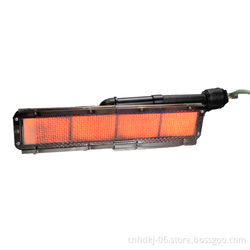 Surface catalytic combustion infrared gas burners for conveyor annealing oven heating system